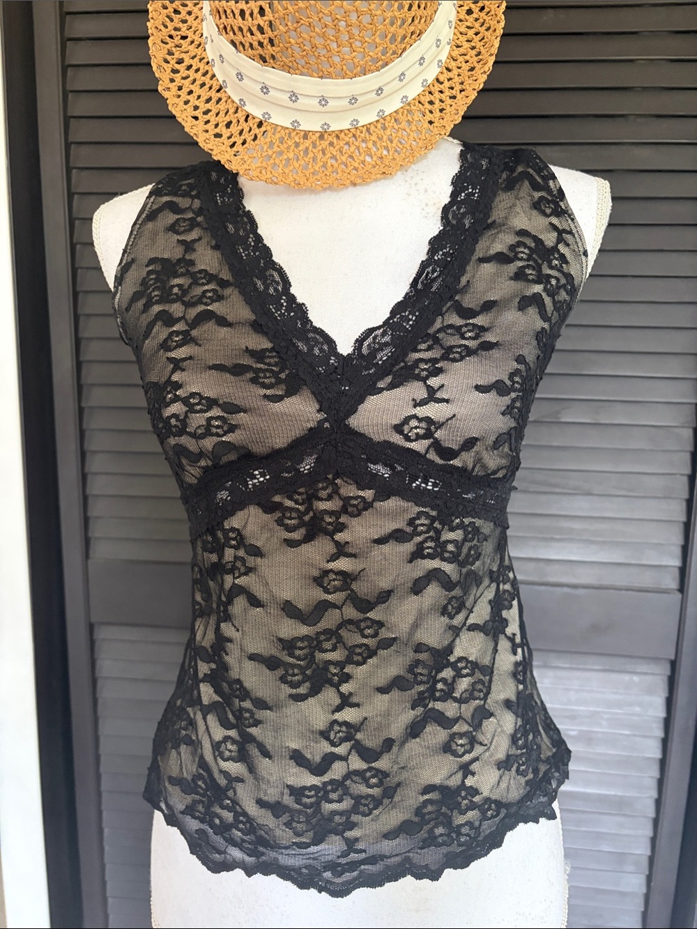 Worthington Black Sheer Lace V-Neck Camisole